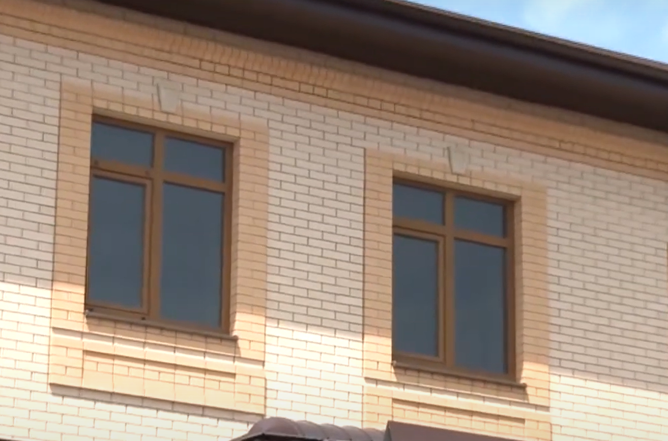 https://belgorod.delaem-okna.ru/storage/app/uploads/public/63f/453/ed1/63f453ed120c2202051549.png